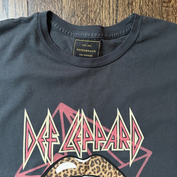 Retro Brand tee. - Picture 2 of 2